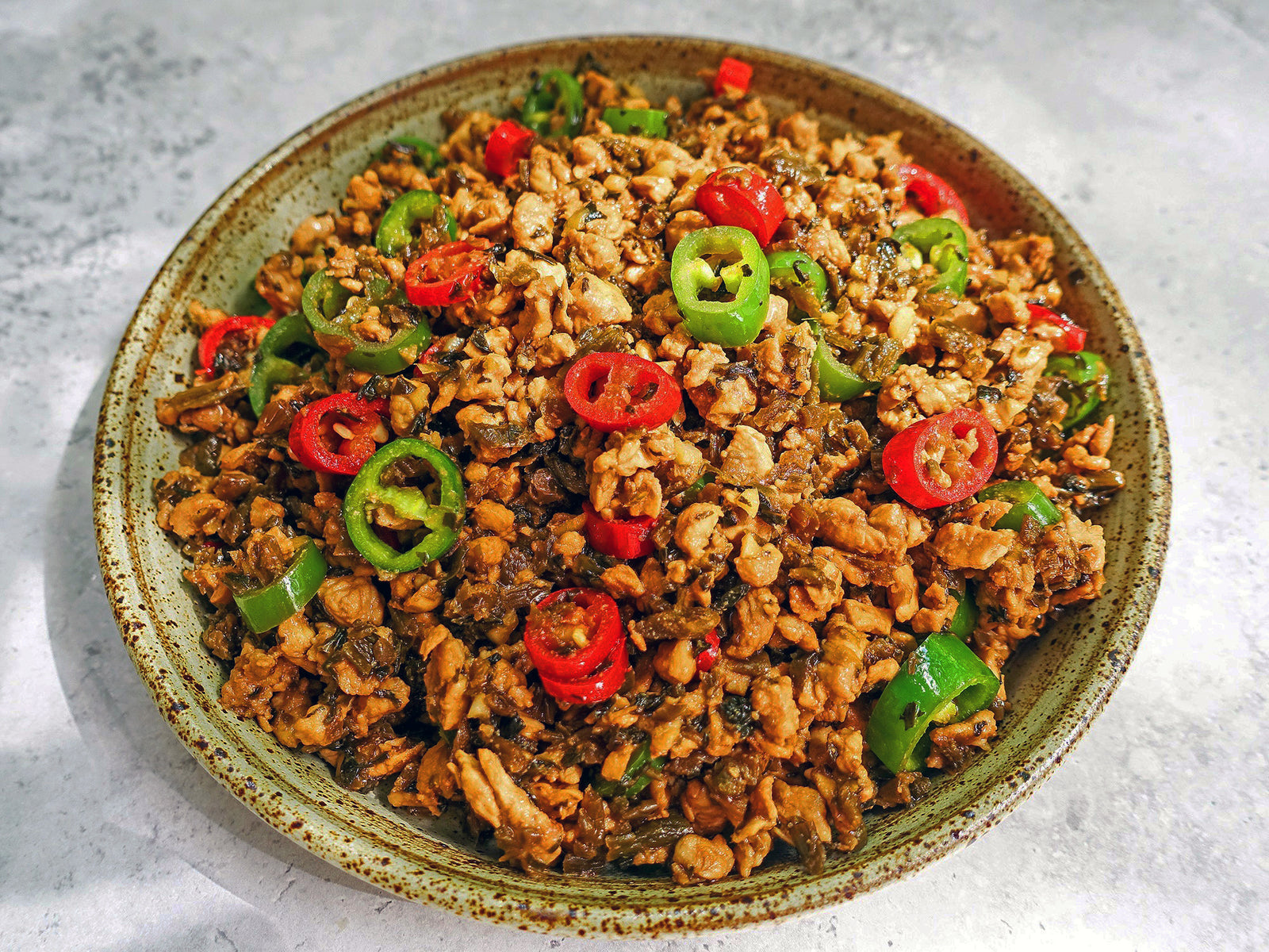Stir-Fried Chicken Mince With Yacai