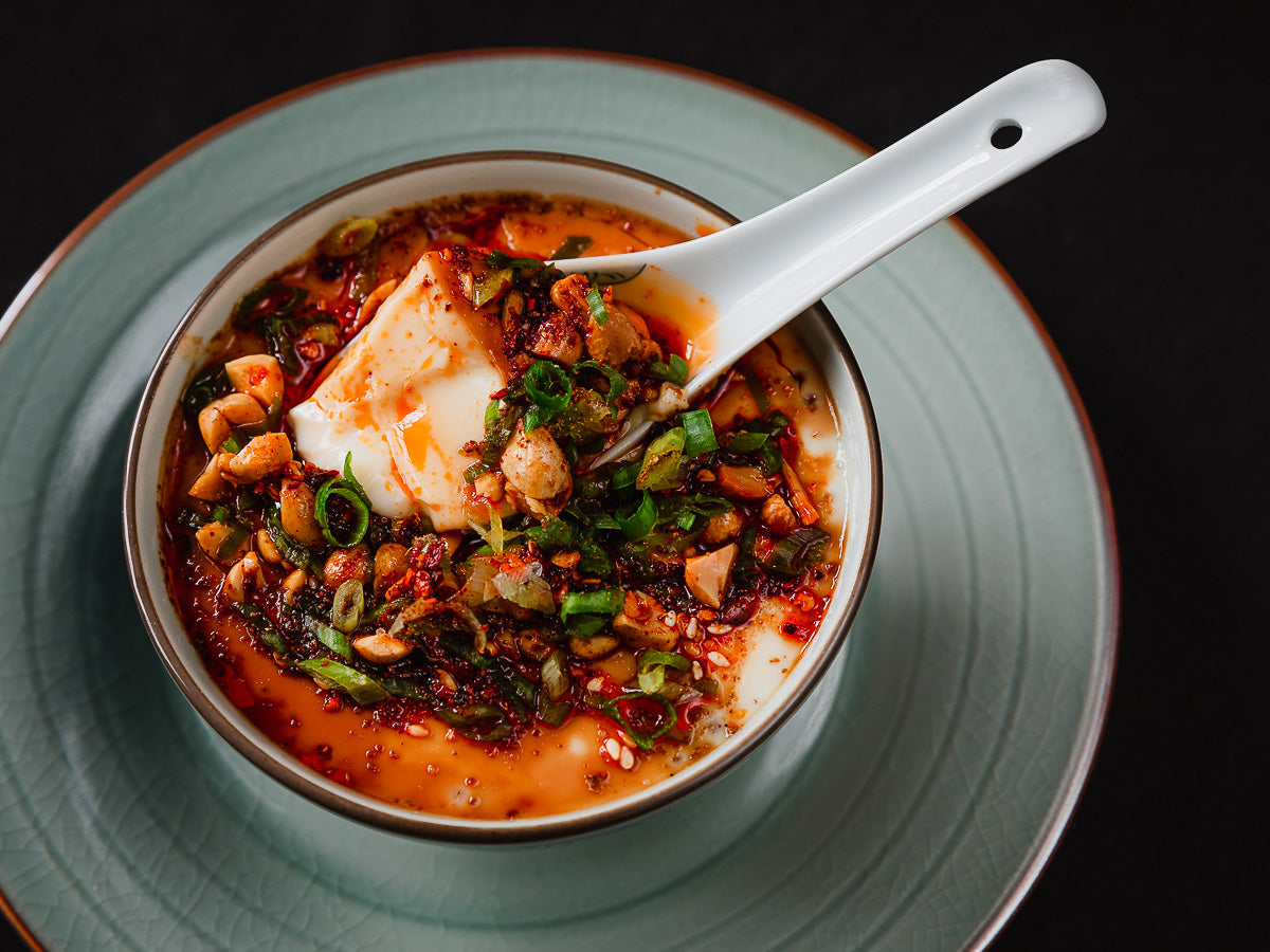 Tofu pudding with chili oil 