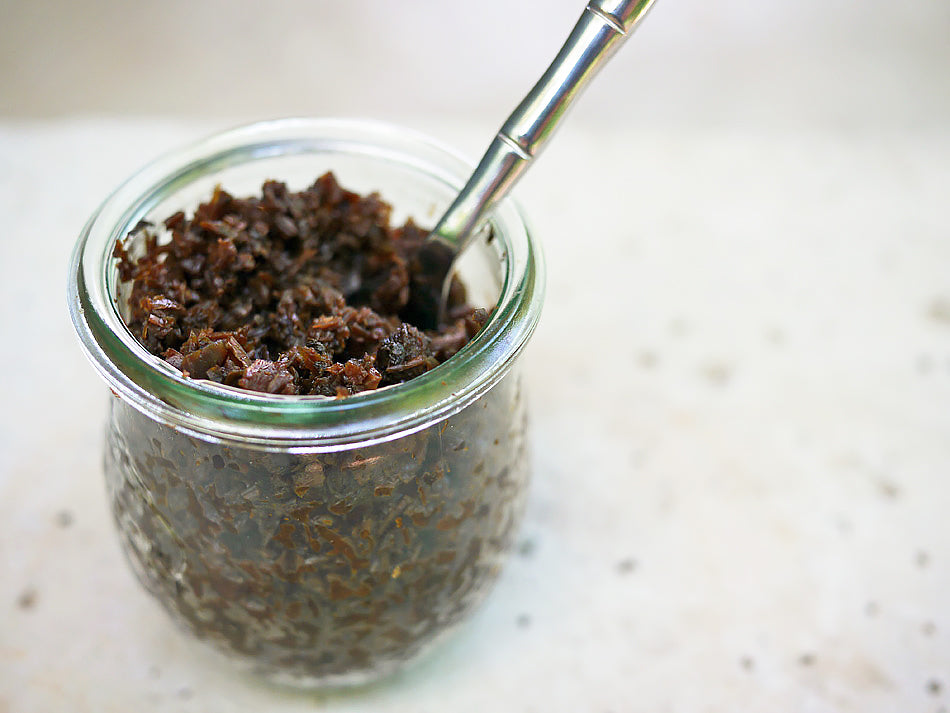 yacai pickle in a glass jar